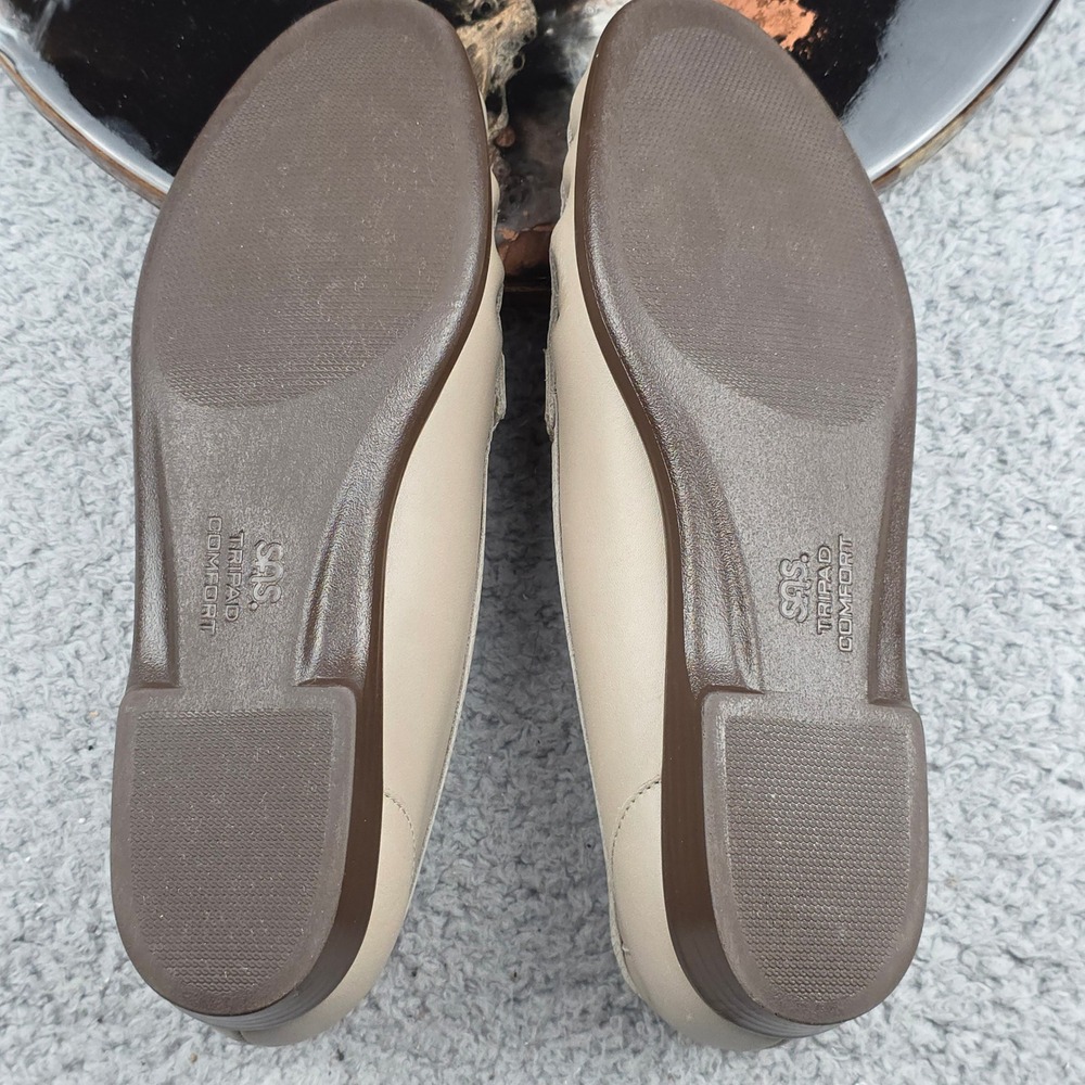 SAS Women's Cream Leather Loafers with Silver Bit - Picture 8 of 8